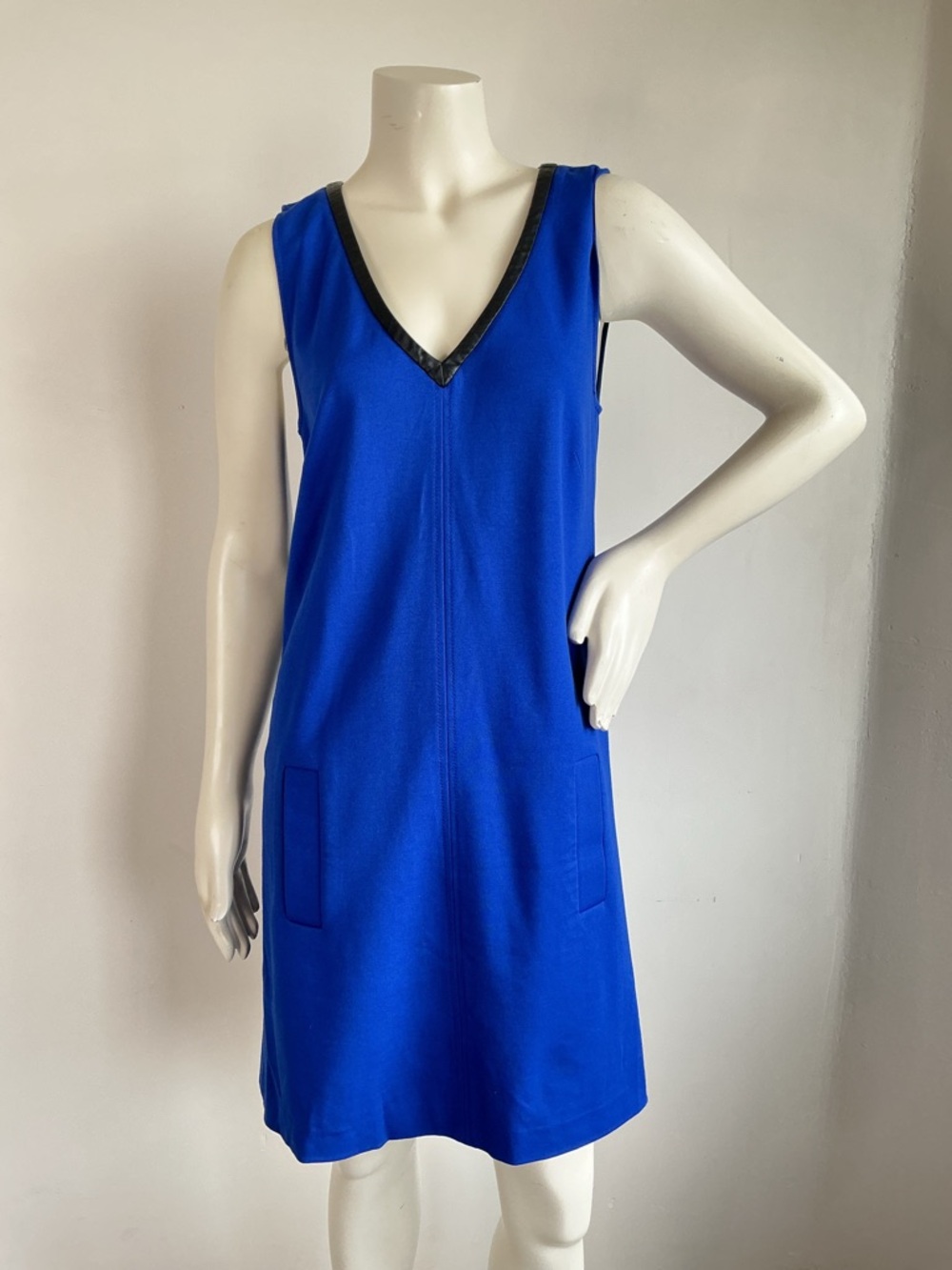 Cobalt Blue Minimalist Dress 10 Clean Girl Chic Shift Casual Office Easy Wear